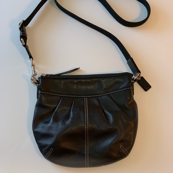 Coach Black Leather Crossbody - Picture 1 of 8